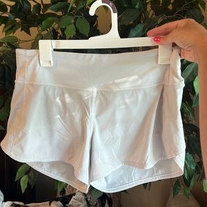 Lululemon Speed up short 4 inch